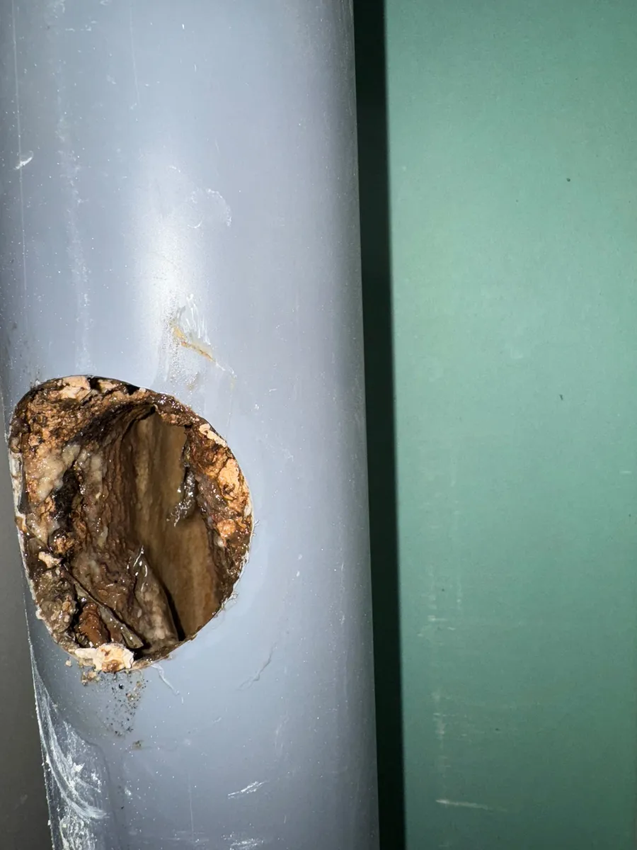 Débouchage de colonne PVC en immeuble